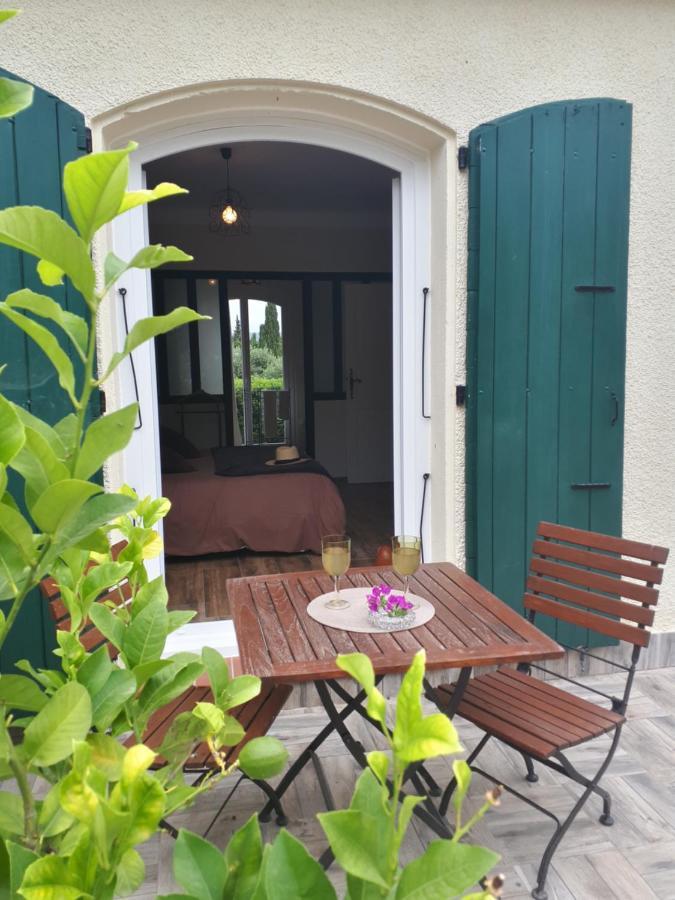 La Couloumine Hotell Salses-le-Château Eksteriør bilde