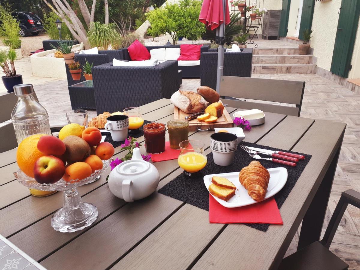 La Couloumine Hotell Salses-le-Château Eksteriør bilde