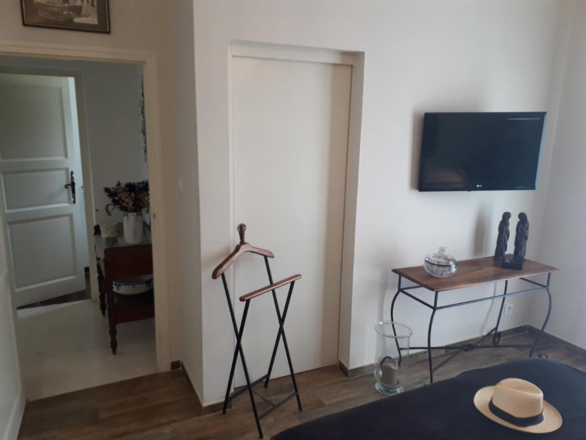 La Couloumine Hotell Salses-le-Château Eksteriør bilde